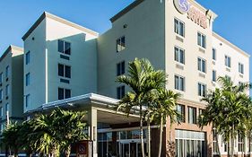 Comfort Suites Miami Airport North